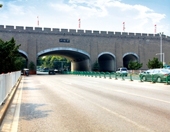 �����ж���·��·