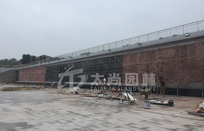 2121非凡园林 义士浮雕